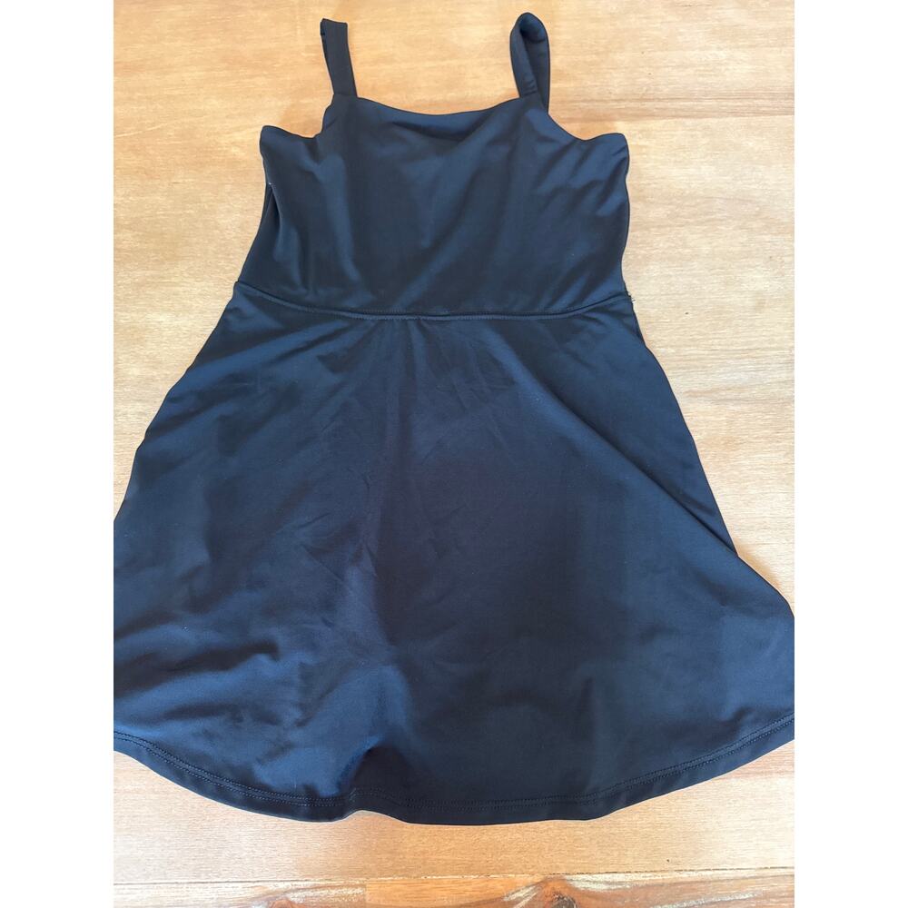 Art Class Girls Athletic Dress 8. Golf Tennis Shorts built in.